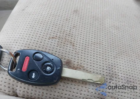 2005 Honda Accord 2.4 Lx из США, поврежденный, VIN 1HGCM72305A004781